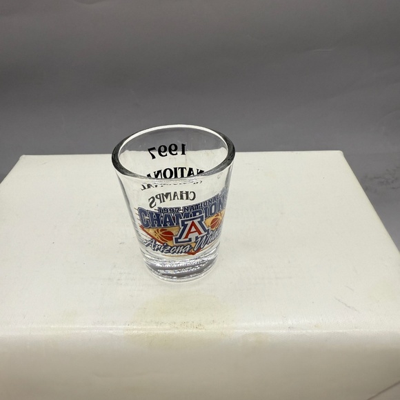 Three Vintage, Unused University Shot Glasses - Picture 5 of 8